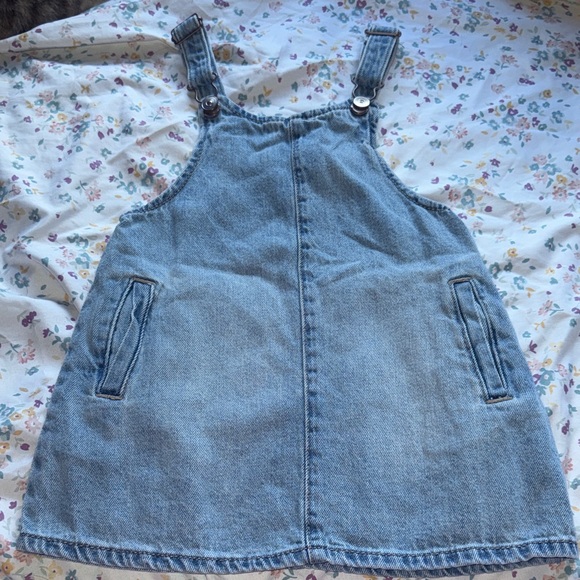 3T Girl’s Bundle | PJ’s, Dresses, Denim - Picture 16 of 16